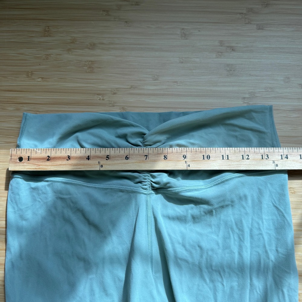 All in Motion Everyday Soft High‎ Rise 7/8 Leggings Sage Green Ruched V-Waist L - Picture 4 of 11